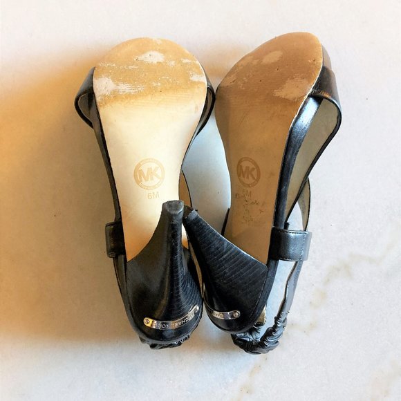 Michael Kors black leather sandals, cross over straps, high heel shoes / sandal - Picture 7 of 7